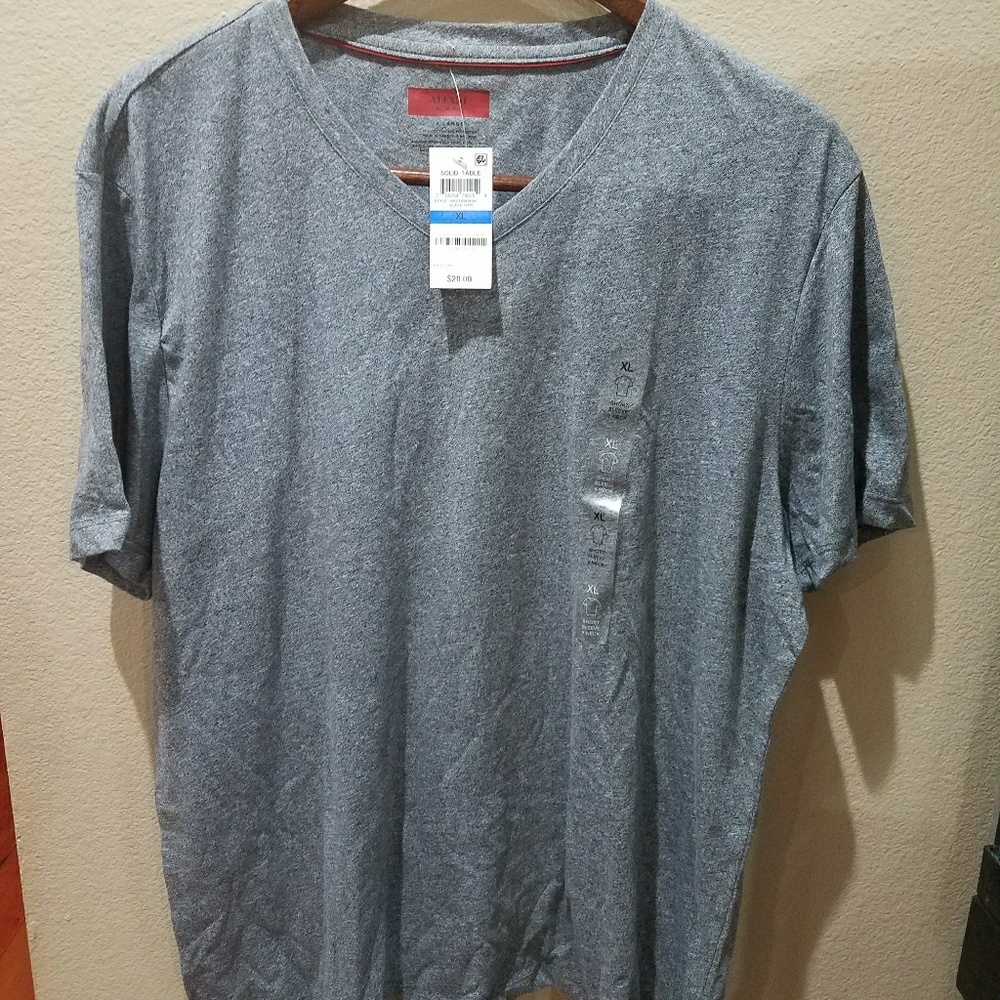 60% cotton 40% polyester tshirt