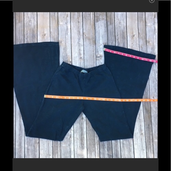 SALE!!!! STRETCH FLARE PANTS - Picture 6 of 7