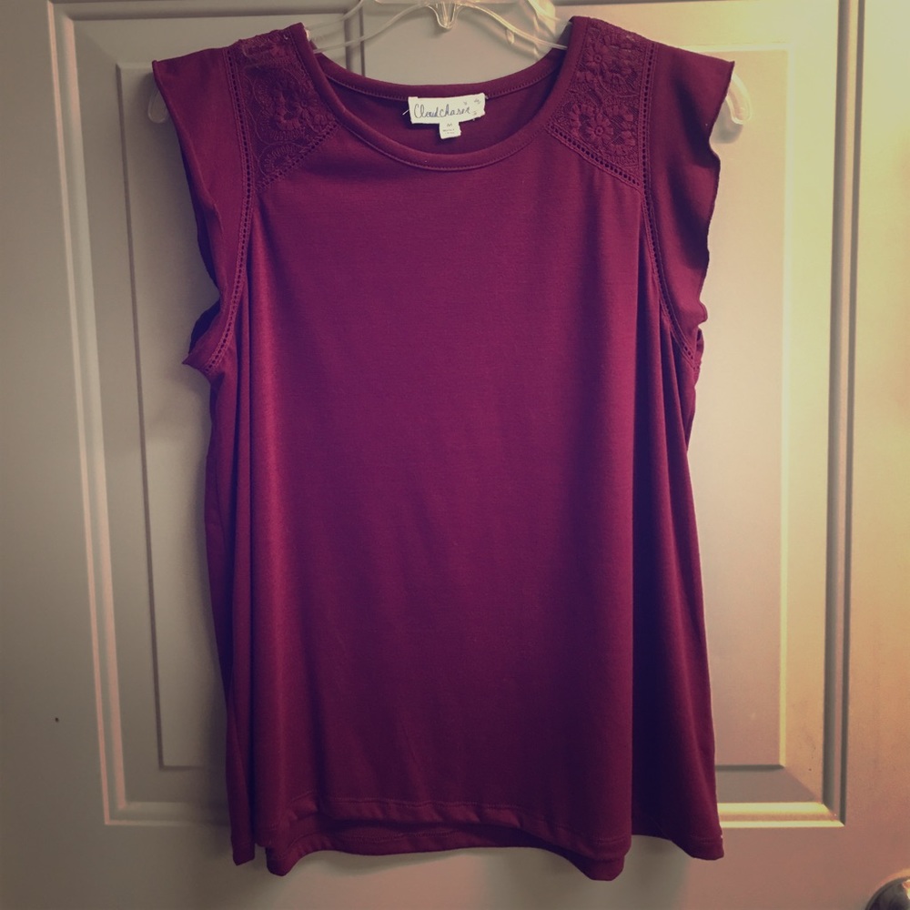 Maroon short sleeve top