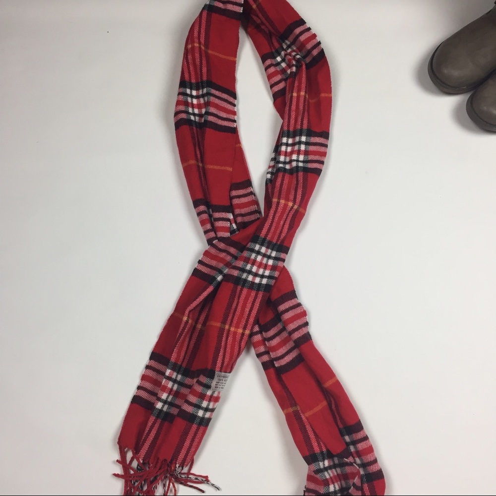 Cashmere feel scarf ‼️ red black and white plaid