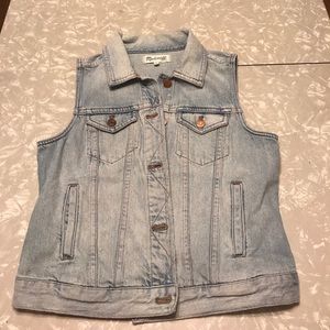 Madewell M denim vest