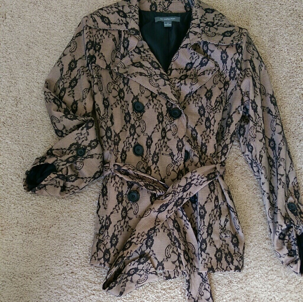 Nwot Beige with black lace jacket