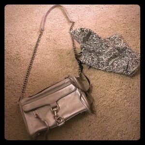 Silver Rebecca minkoff cross body bag👛