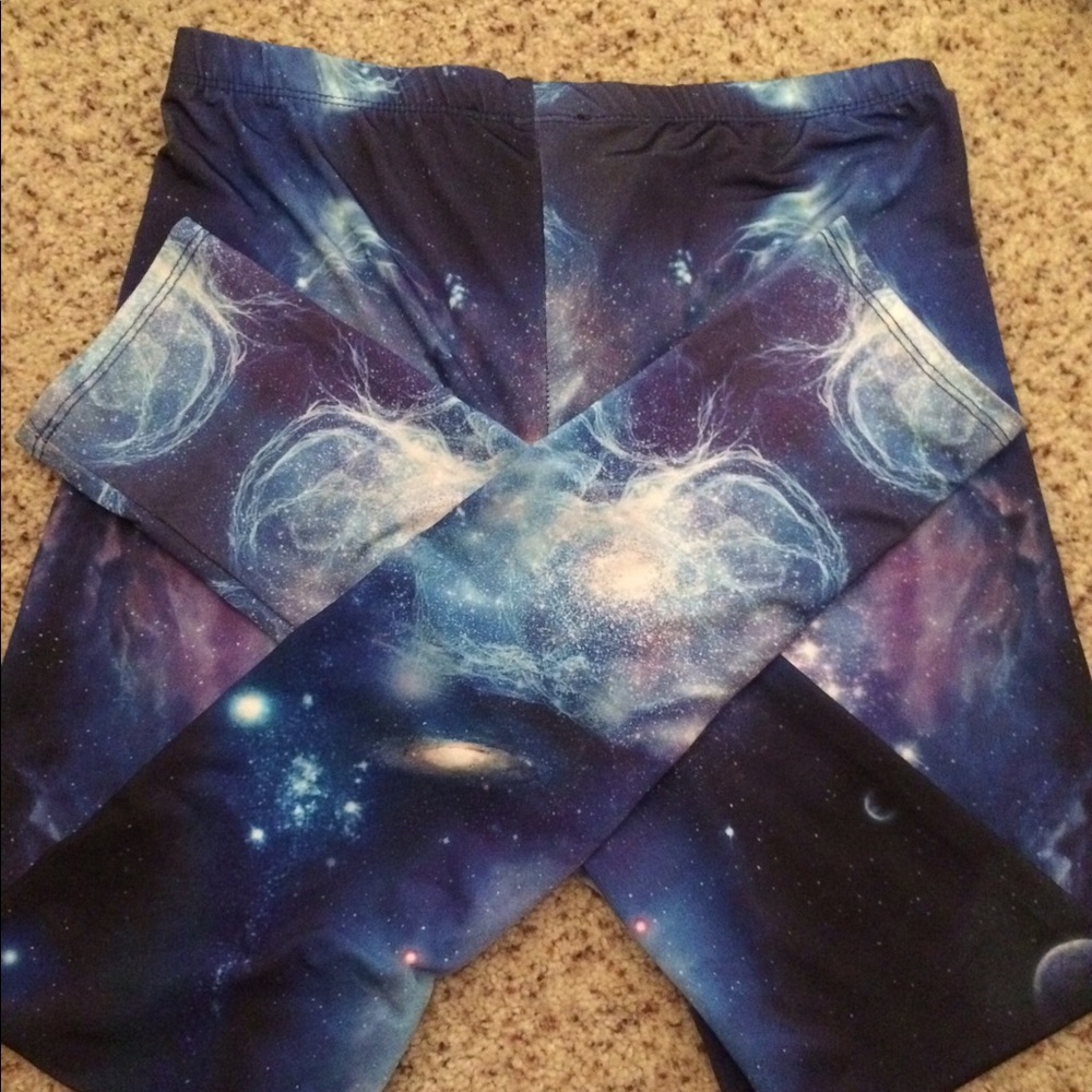 Galaxy leggings like new!