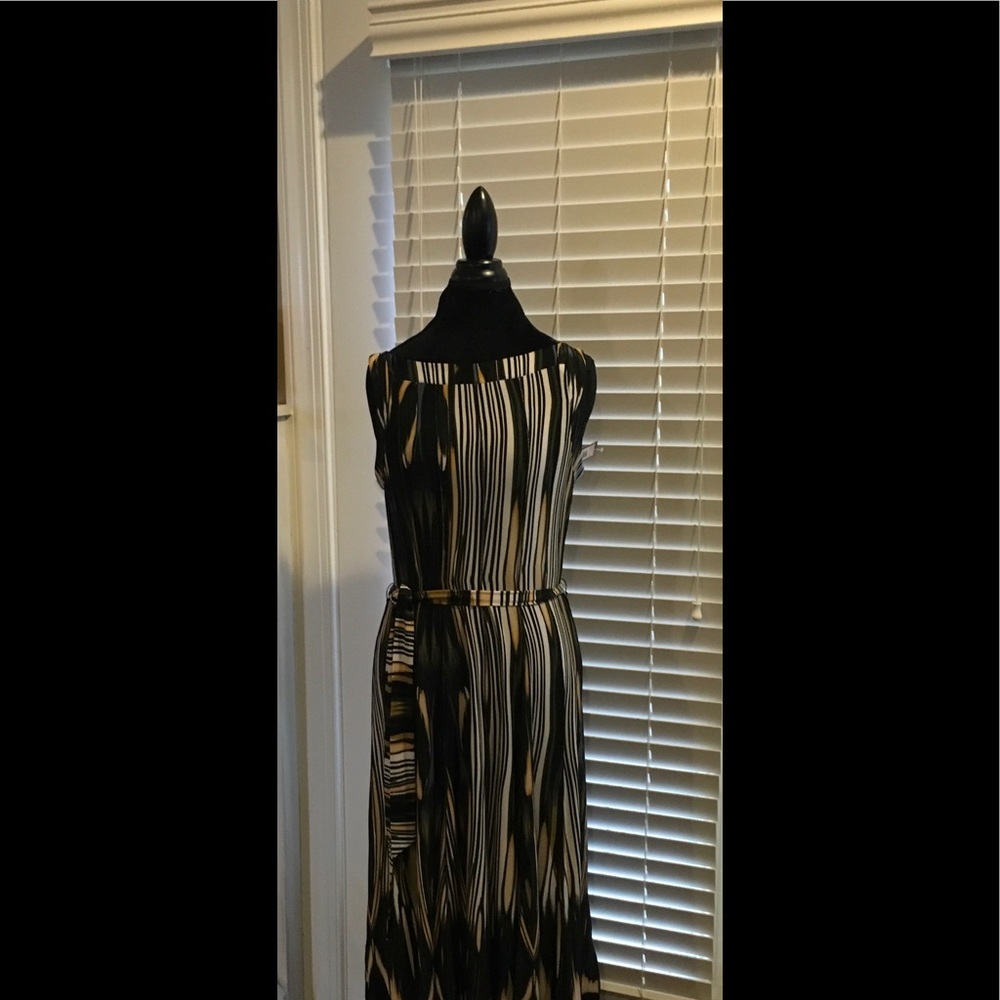 Voir Voir Sleeveless Belted Dress