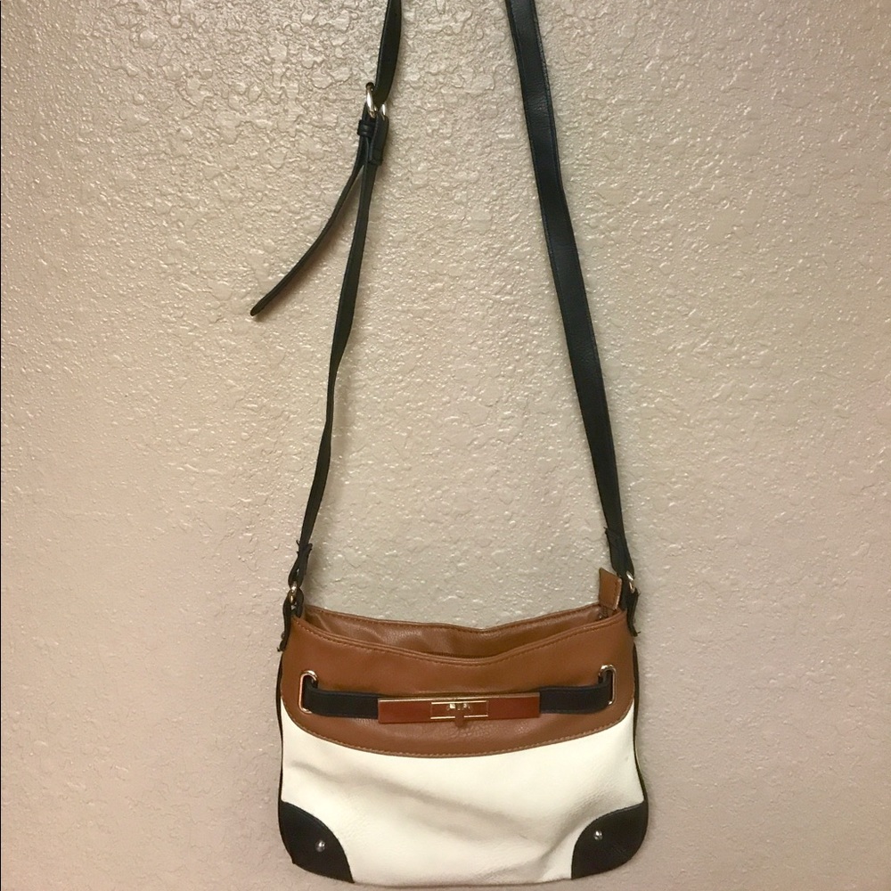 Cross body satchel purse