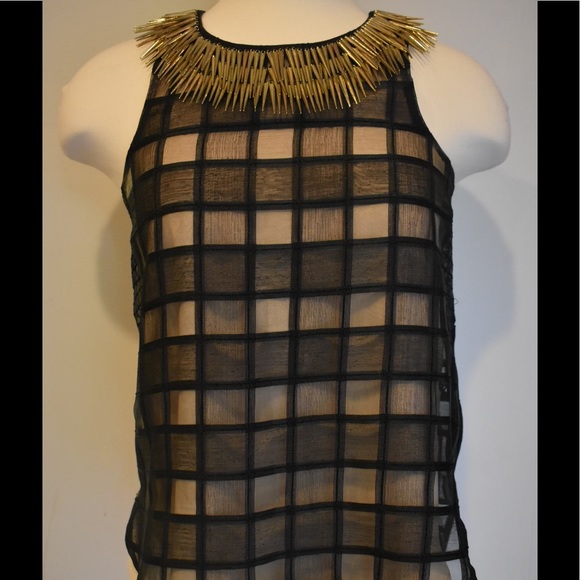 Checkered top w/ gold pieces at neck-line - Picture 1 of 6
