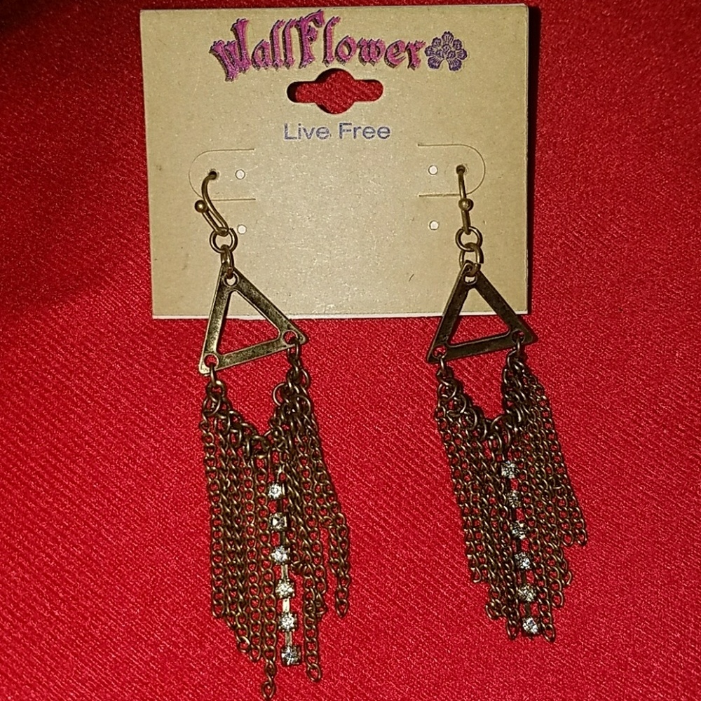New Wallflower Vintage Earrings