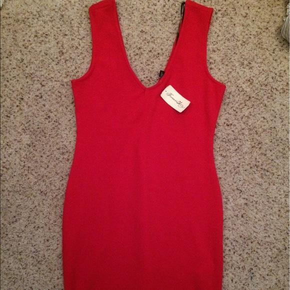 NWT forever 21 red bodycon textured dress size L - Picture 1 of 3