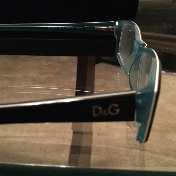 Dolce & Gabbana eyeglasses - Picture 3 of 4