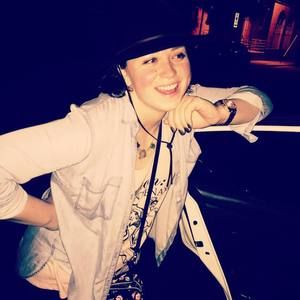 Meet your Posher, Kara