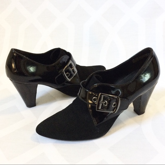 Relativity Shoes - RELATIVITY Patent & Suede Contras Booties