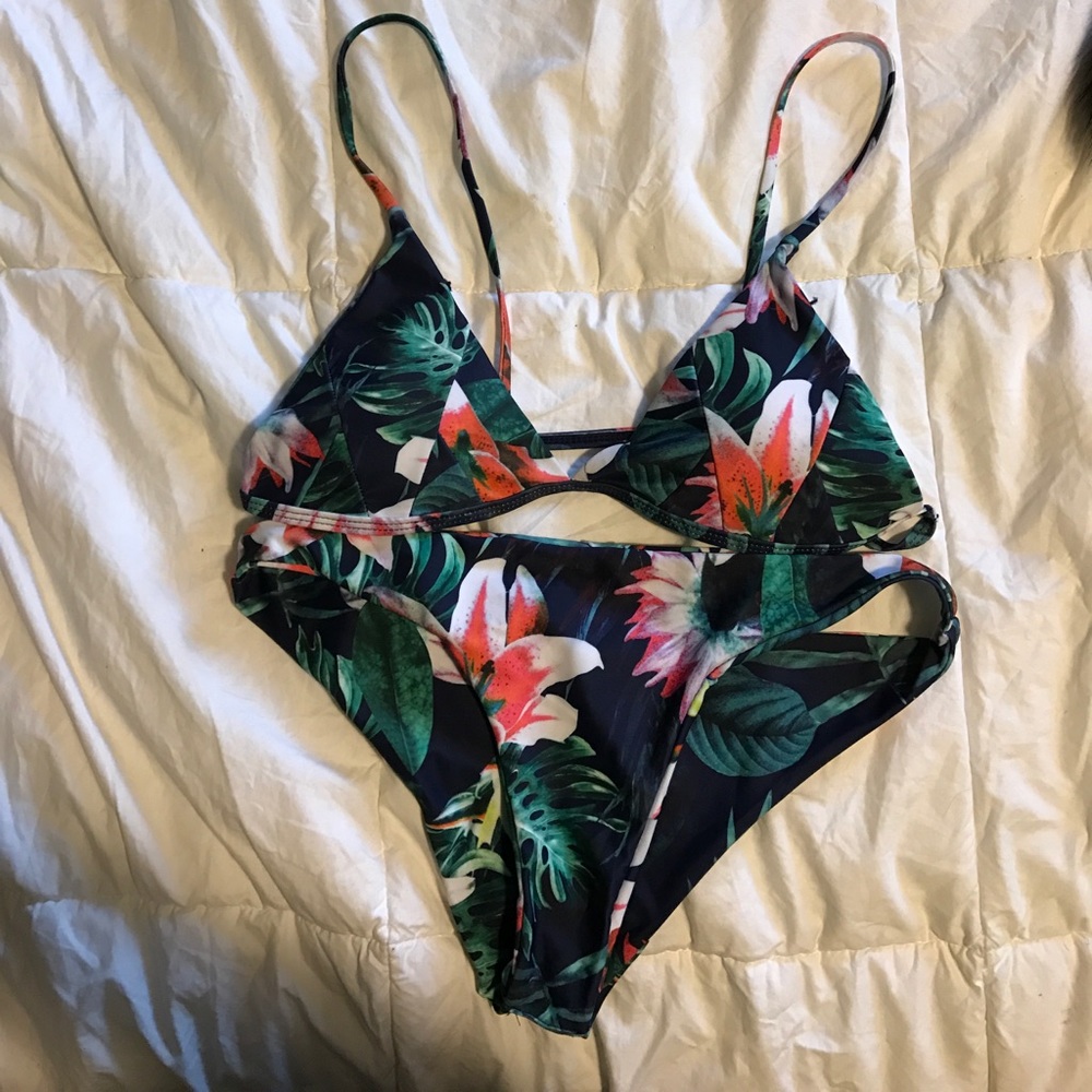 Cupshe bathing suit