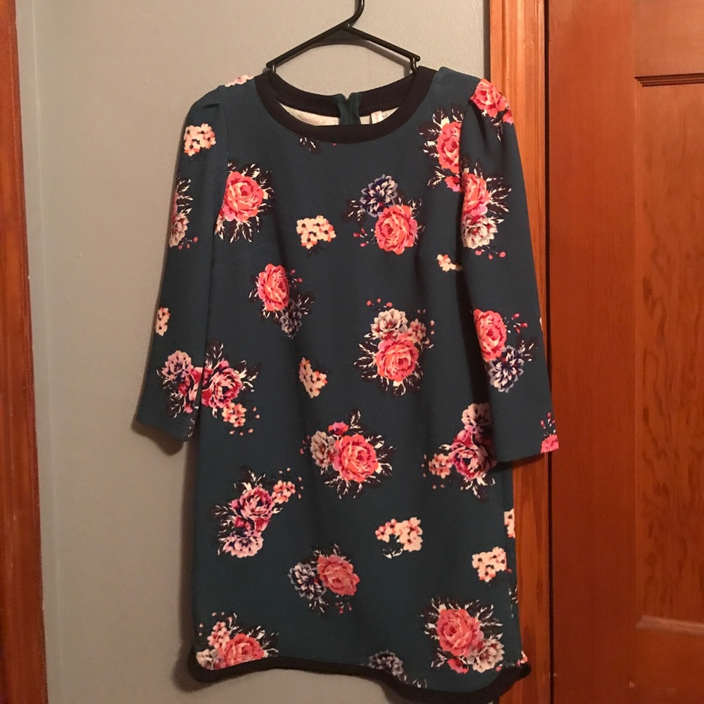 Hunter green dress with floral print- worn once!