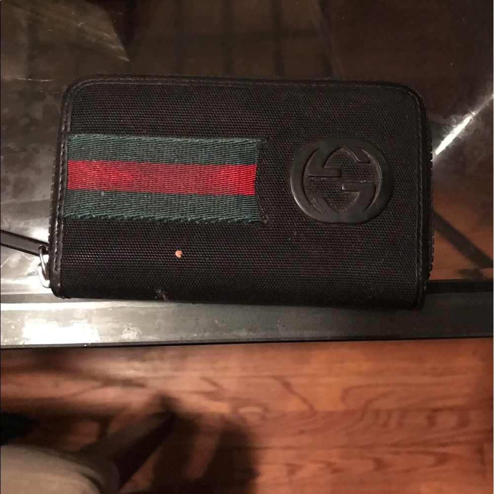 Gucci card holder