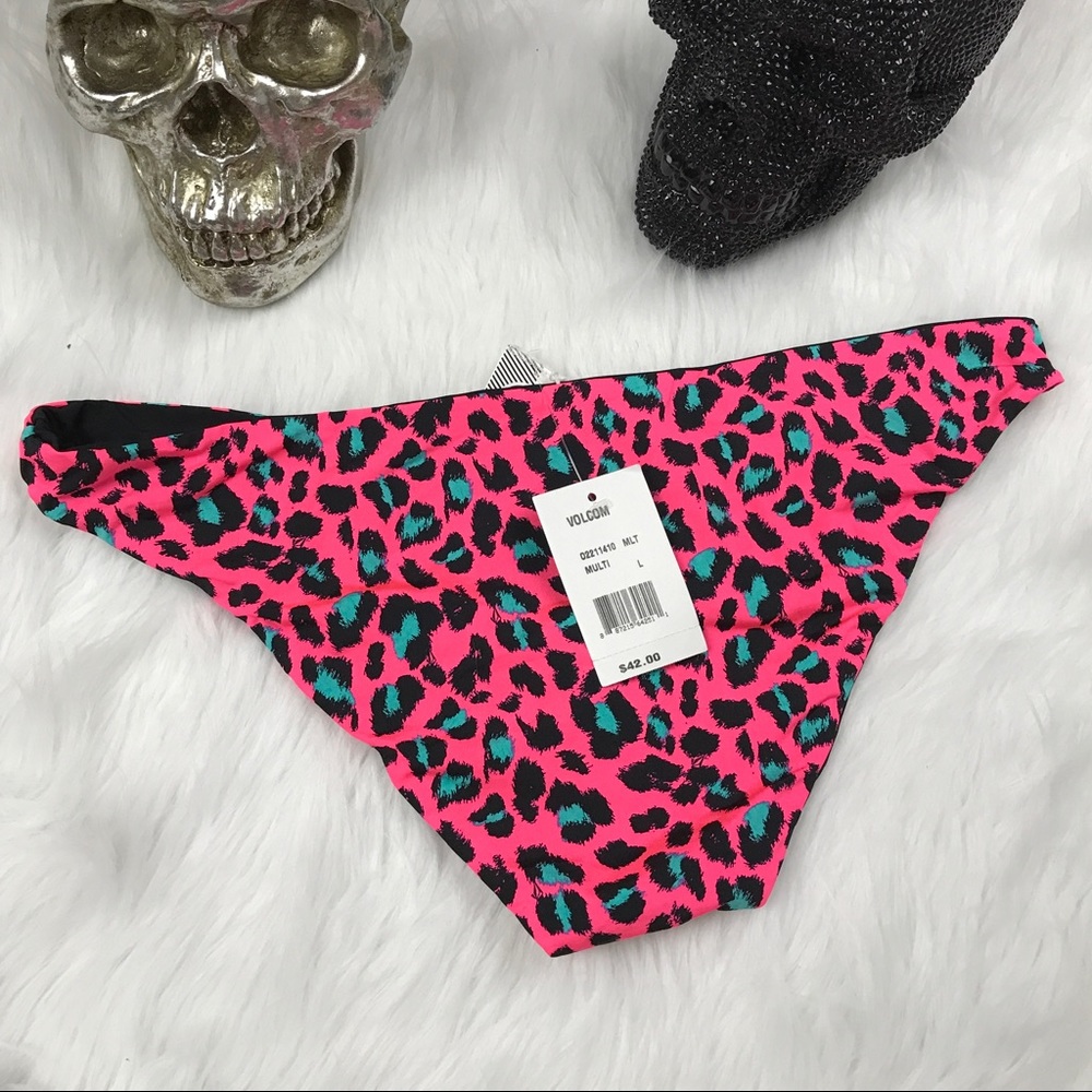 Volcom leopard pink black reversible bikini bottom - Picture 3 of 6