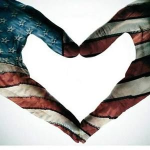 Meet your Posher, Lorie