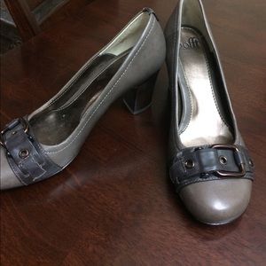 Sofft Gray/Brown Heels