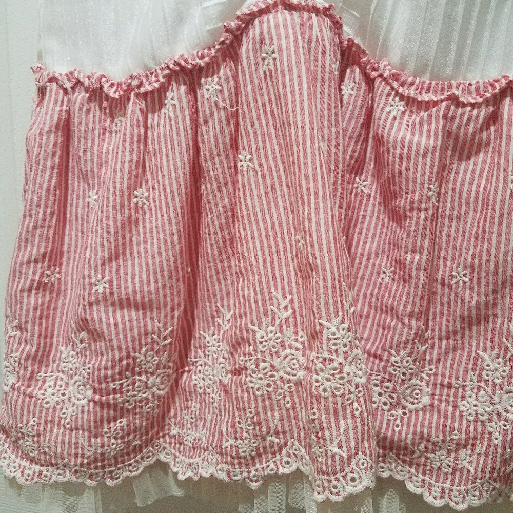 Dress - Picture 3 of 4