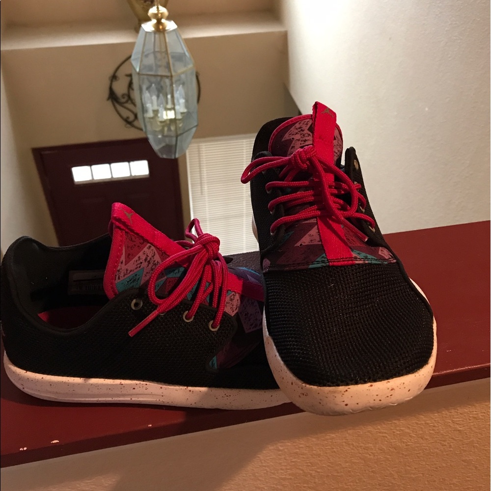 Jordan free runs
