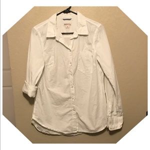 White button up long sleeve work shirt