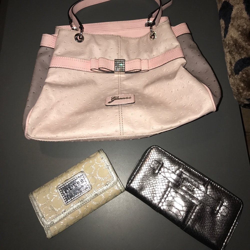 Guess purse & guess wallets