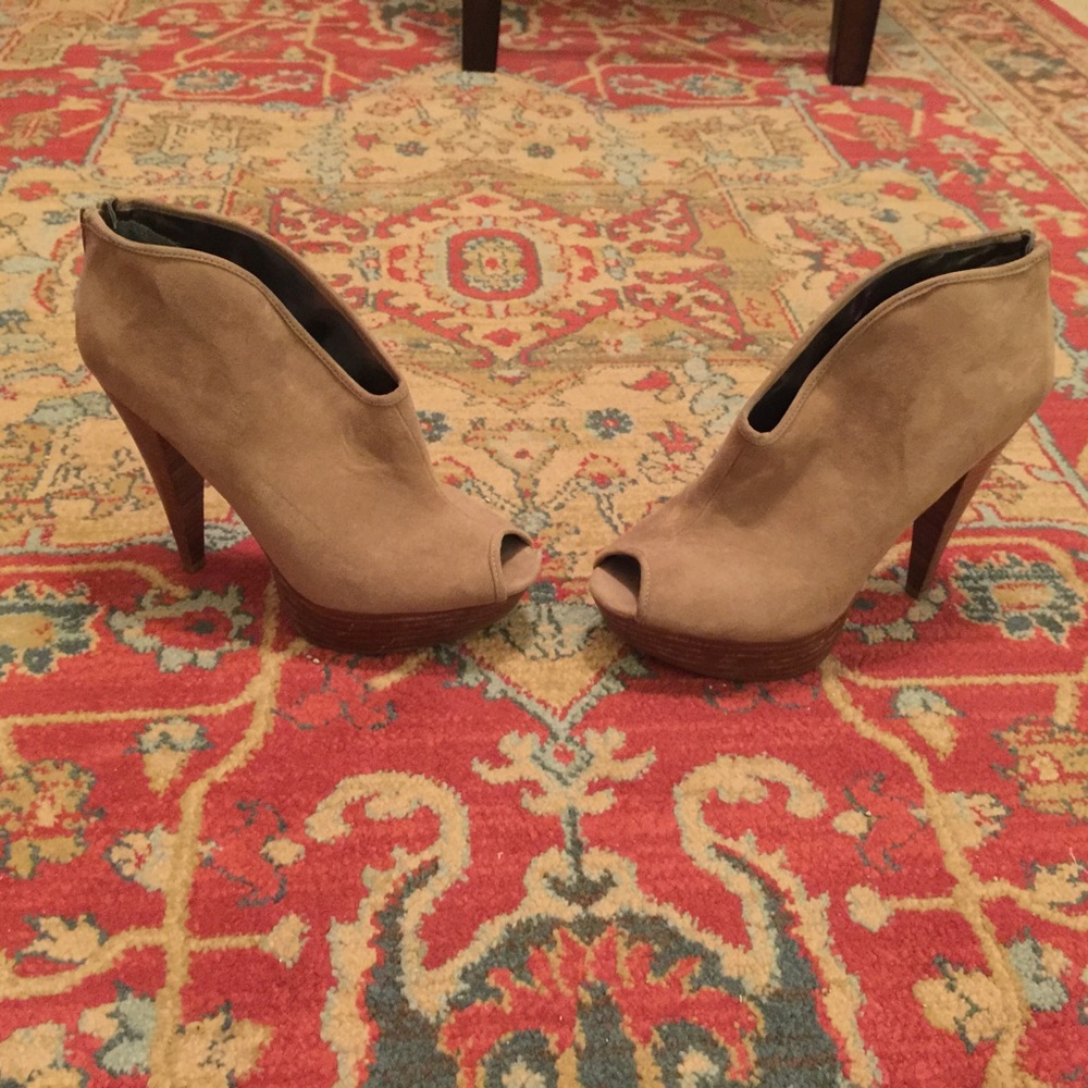 Like new booties