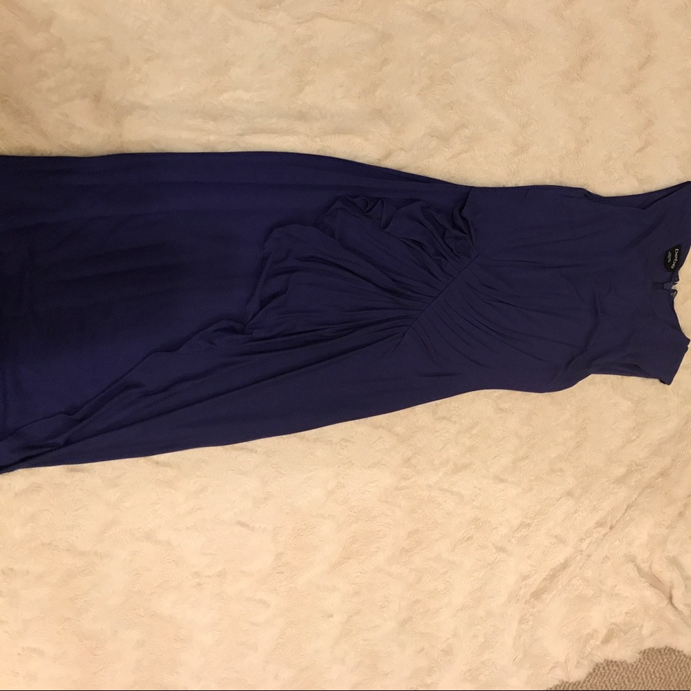 ❤️BEBE PURPLE DRESS