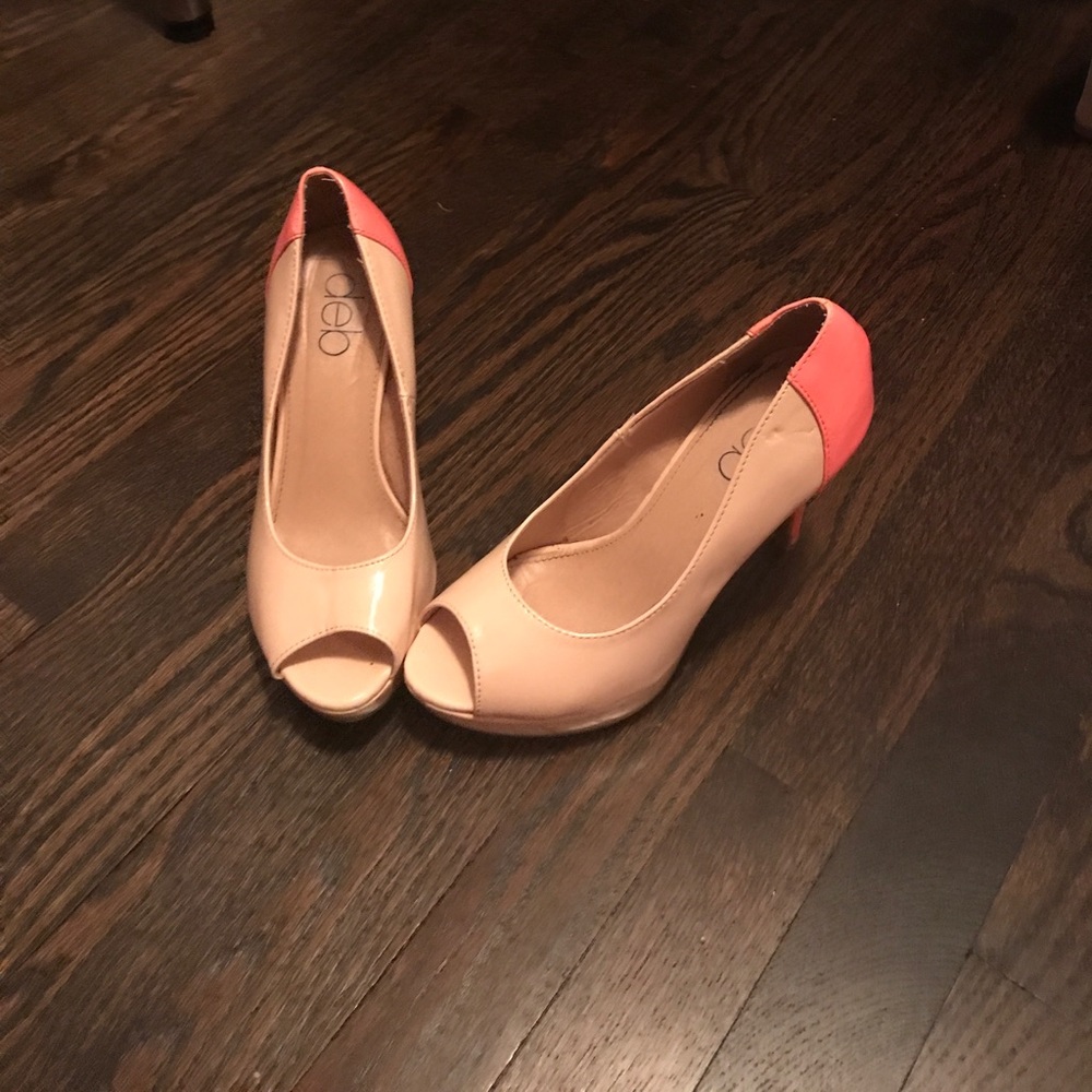 Peach and cream heels