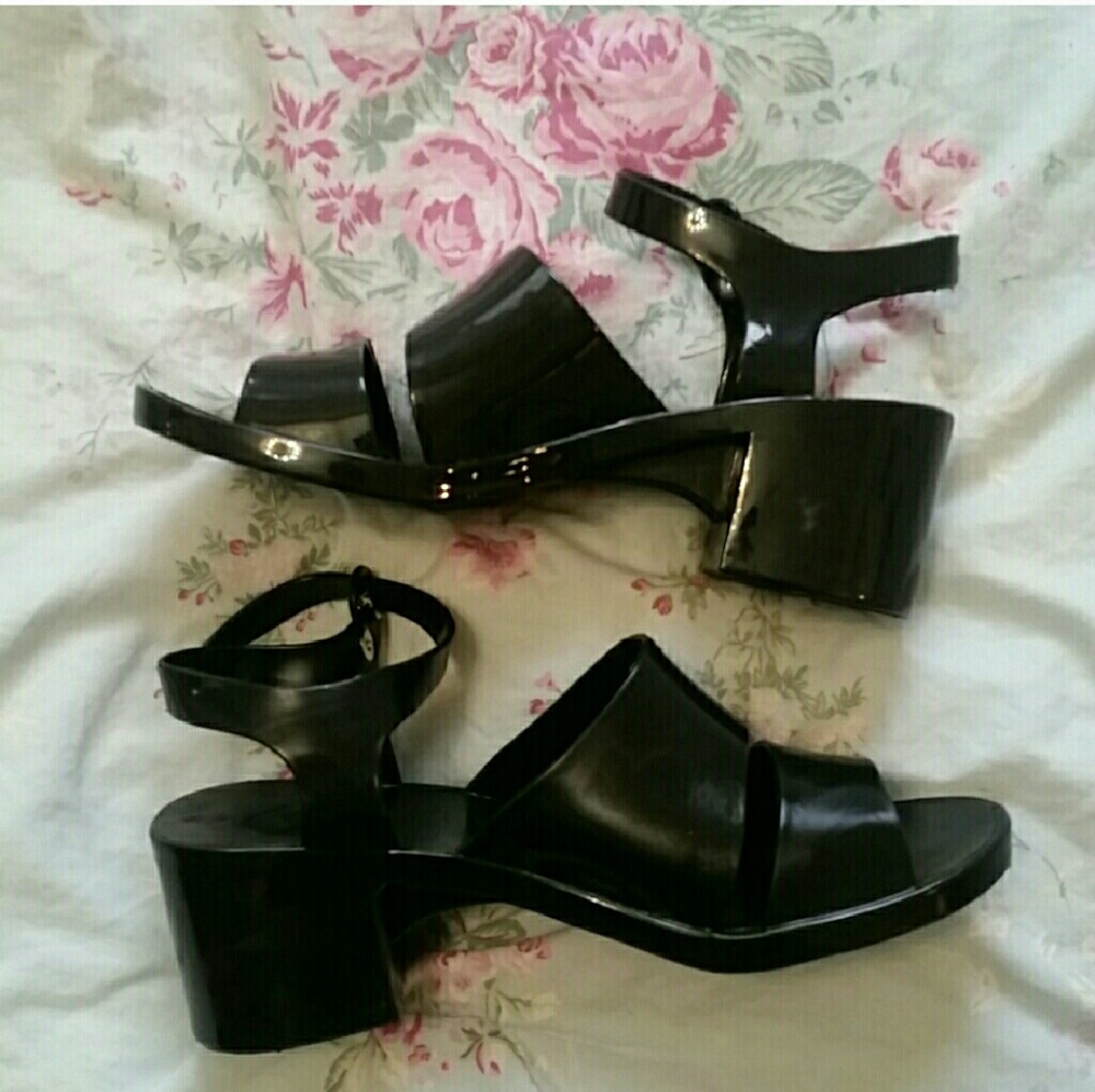 American Apparel pvc jelly sandal with heel NEW!