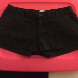 MOSSIMO SIZE 9 FIT 6 BLACK SHORTS