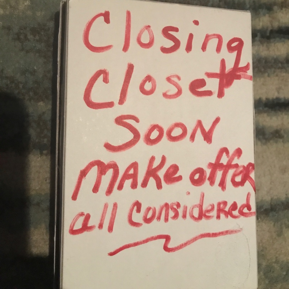 Everything must go!!!