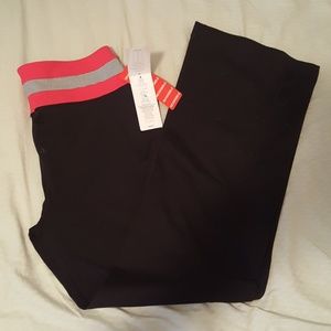 NWT Yoga pants