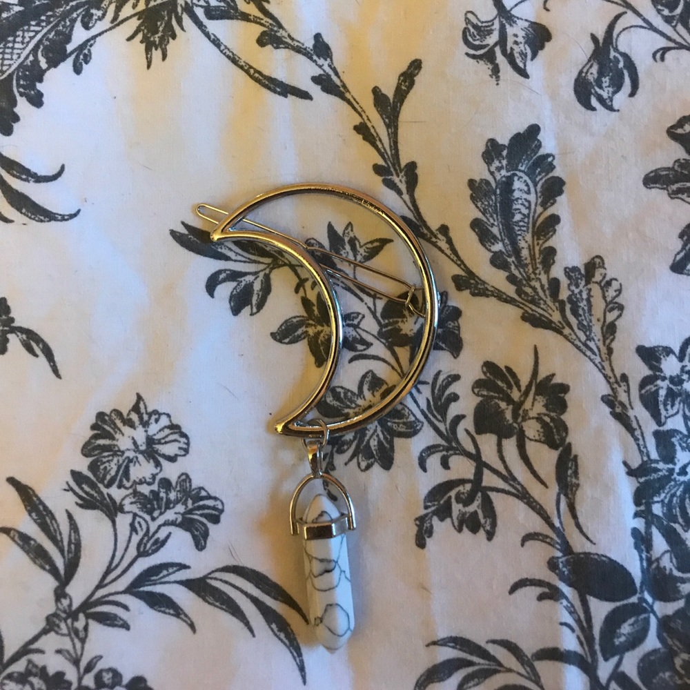 Healing stone 🌙 Moon hair Barrett clip - Picture 4 of 8