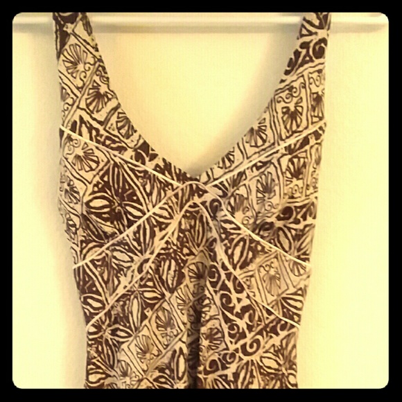 Body Central Dresses & Skirts - ""BODY CENTRAL"" SEXY/FUN HALTER SHORT DRESS  SZ M