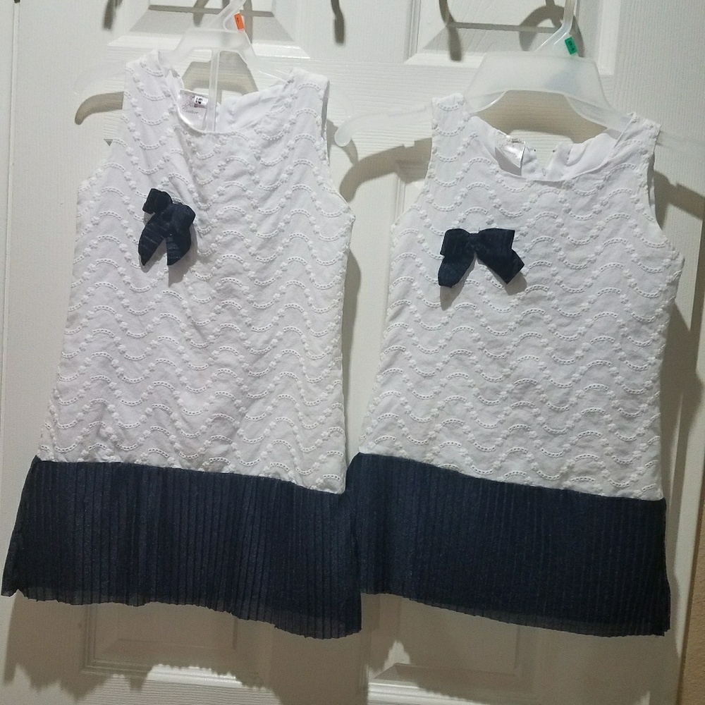 2 pcs of girls dress great for twinning .Take 2..