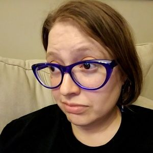 Meet your Posher, Kelly