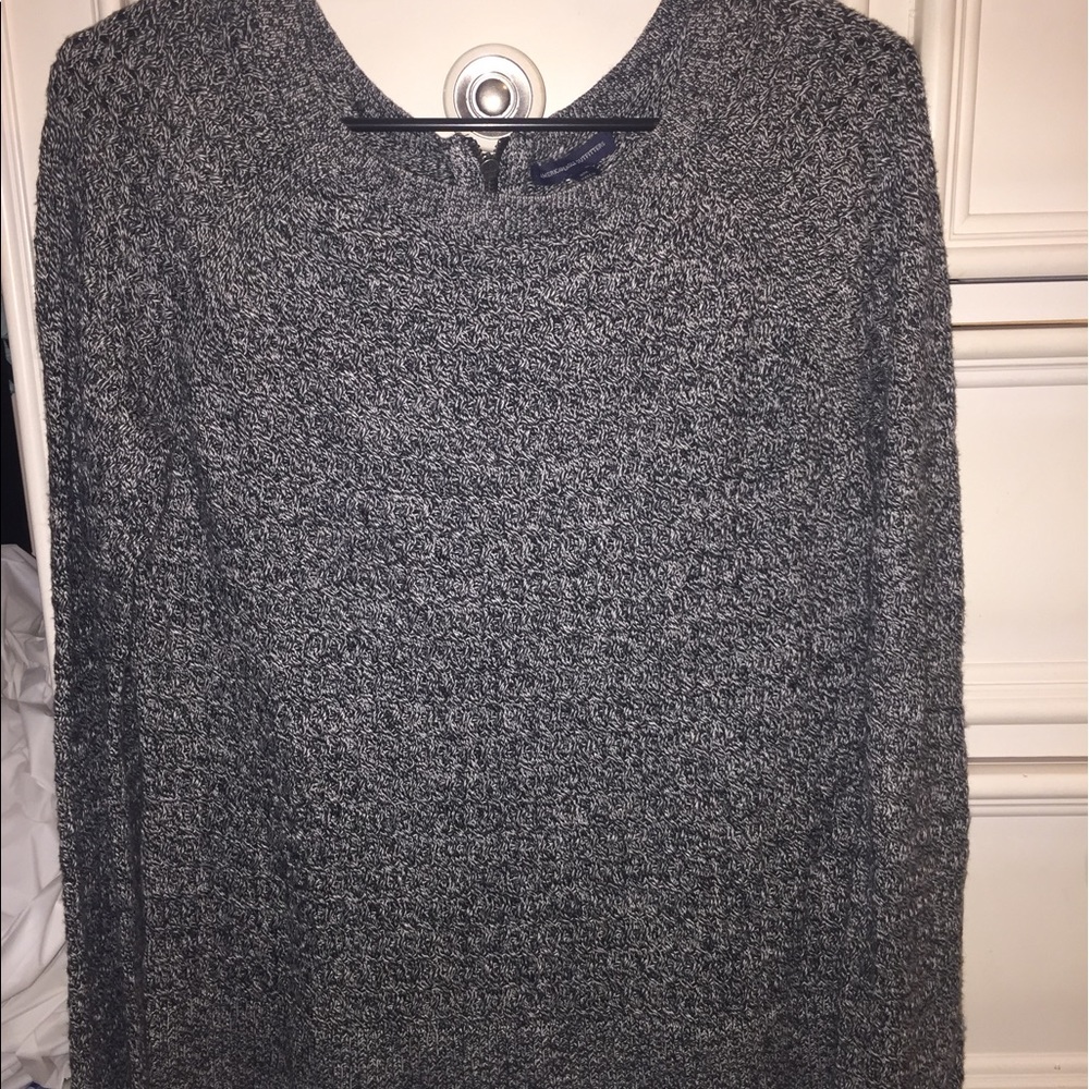 American eagle sweater