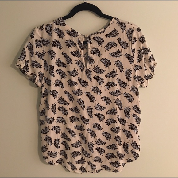 H&M Patterned Top - Picture 2 of 2