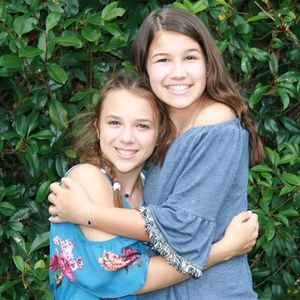 Meet your Posher, Avery