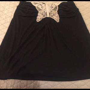 Butterfly sleeveless top plus size