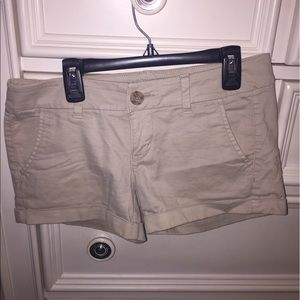American eagle khaki shorts