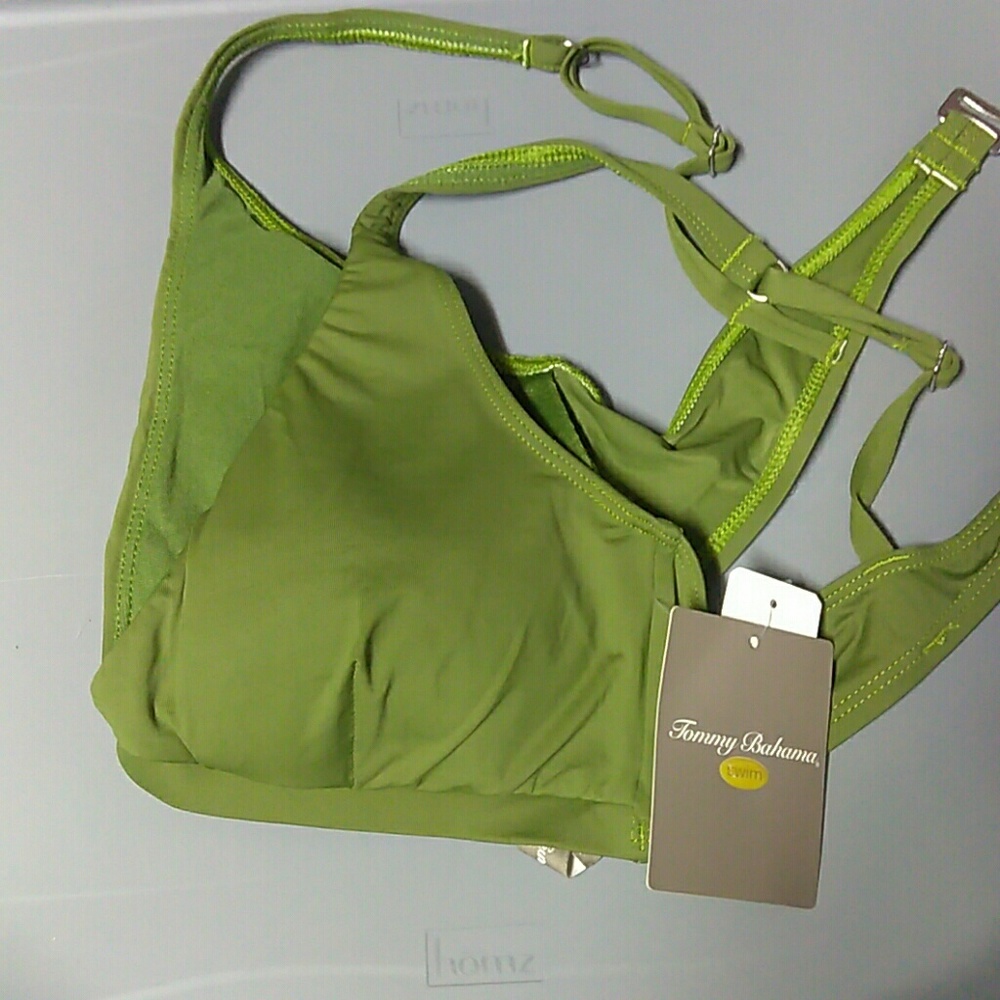 New Tommy Bahama swim top size Medium