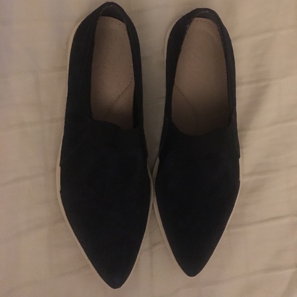NVY new with tags slip on suede flats - Picture 2 of 4