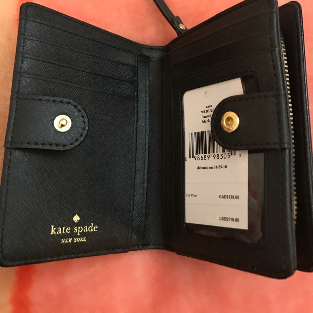 ❌❌SOLD❌❌ Kate Spade Wallet((BLACK))