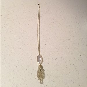 Kendra Scott Rayne necklace in Ivory Pearl