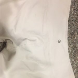 White lululemon yoga pants