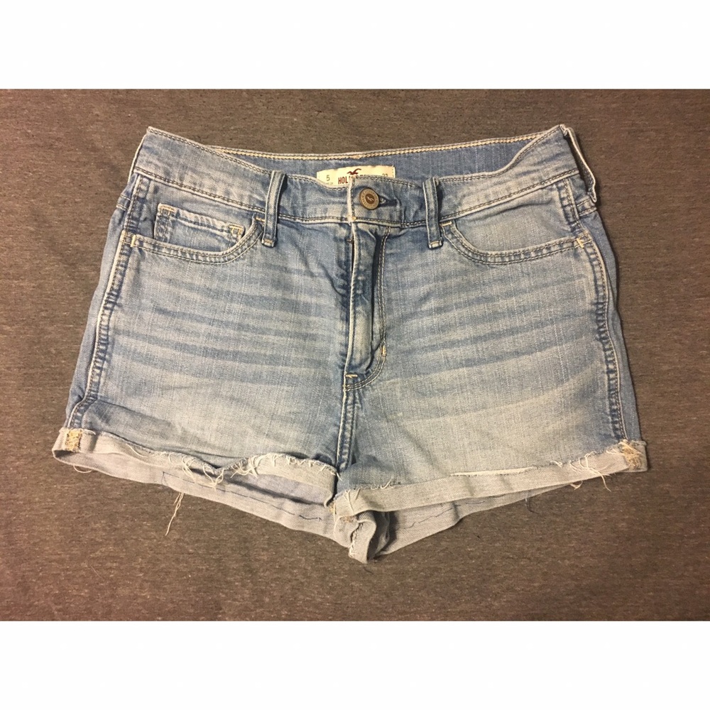 High waisted Hollister shorts