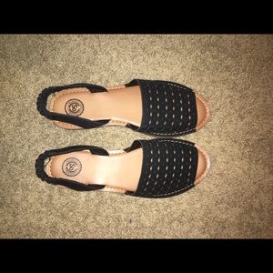 So- Authentic American Heritage sandals