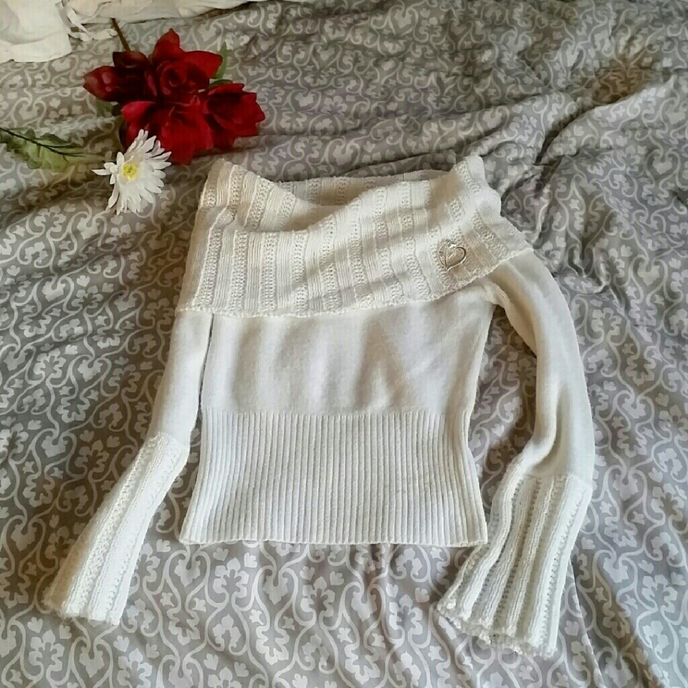 Off-White Cowl Neck Sweater - Picture 1 of 4